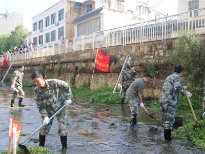 林塵鎮城鄉清潔有辦法整治衛生顯成效